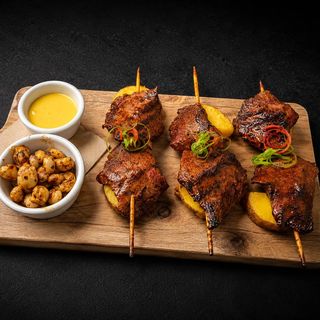 Anticuchos (3 Uds.)