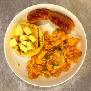 DESAYUNO CRIOLLO