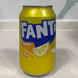 Fanta de limón
