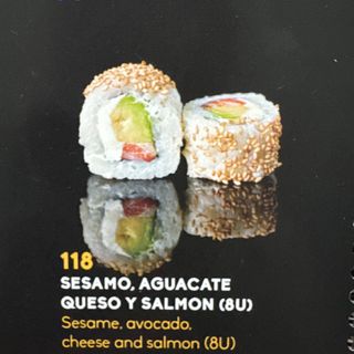 118Uramaki De Sésamo Con Aguacate Y Queso (8 Uds.)