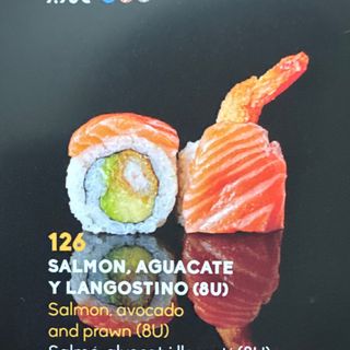 126Uramaki De Salmón Con Aguacate Y Langostino (8 Uds.)