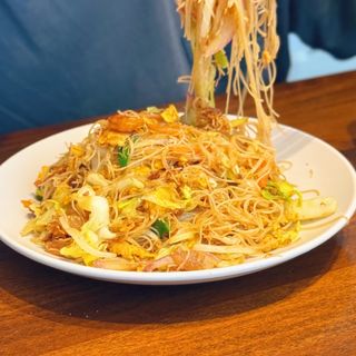 Fideos de pollo