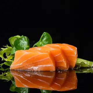 SASHIMI SALMON