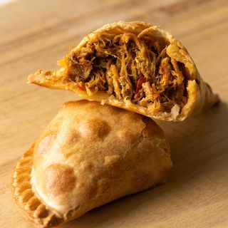 Empanada de pollo Argentina