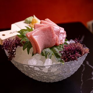 Sashimi De Ventresca De Atún 80 G. A 90 G.