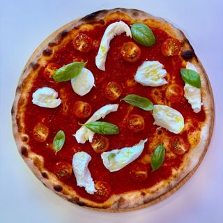PIZZA LA BÚFALA