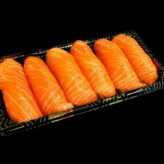 NIGIRI SALMON 6 PIEZAS