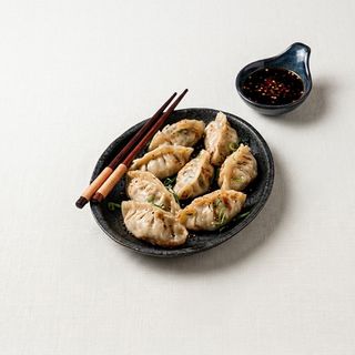 Gyozas fritas (9 uds.)