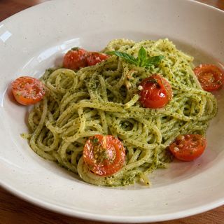 Spaghetti al pesto