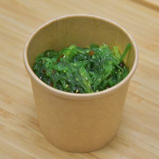Ensalada de wakame