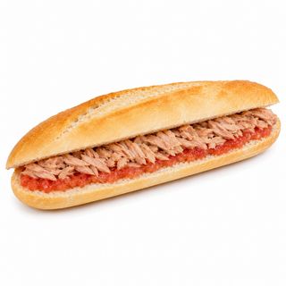 Bocadillo de Bonito Con Tomate