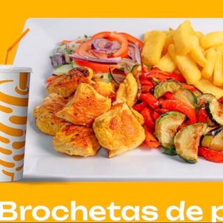 Menú Brochetas De Pollo