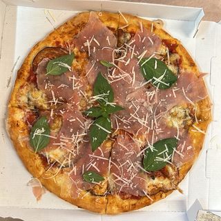Pizza Parmigiana (33 Cm.)