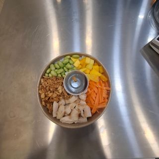 Poke de pollo