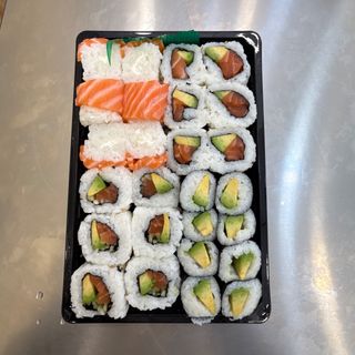 Sushi menú box 9