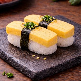 31.Nigiri de Tamago (Tortilla Japonesa) 2 Uds.