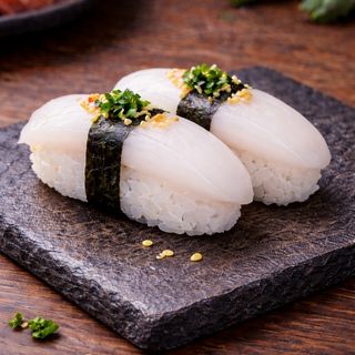 25.Nigiri De Pez Mantequilla 2 Uds.