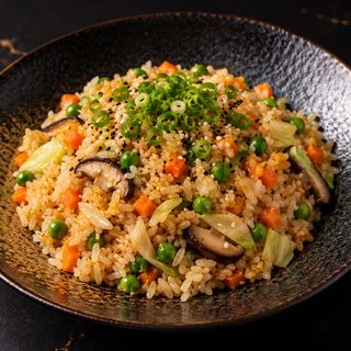 A25.Arroz Frito Yakimeshi Verduras