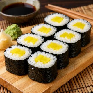 77.Maki De Takuan (Rábano Encurtido) 8 Uds.