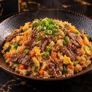 A25.Arroz Frito Yakimeshi Ternera
