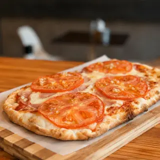 Pinsa Napolitana
