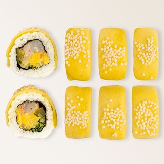 Roll de Gambas al Curry con Mango