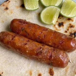 chorizo con arepa