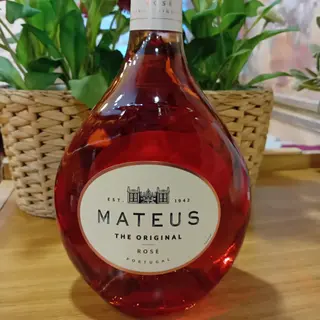 Mateus Rosé the original rose (750 ml.)
