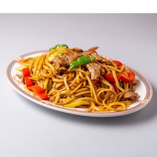 Chow mien de ternera