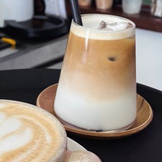 Café proteico de chocolate