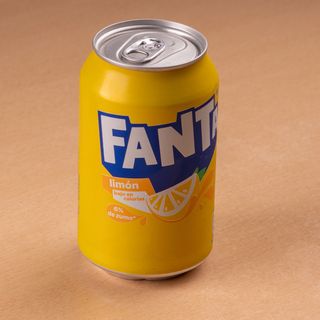 Fanta Limón lata 330ml.