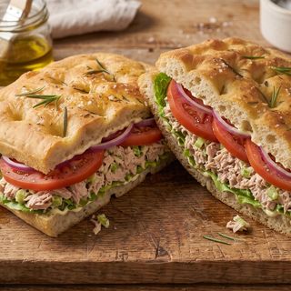Focaccia Tuna
