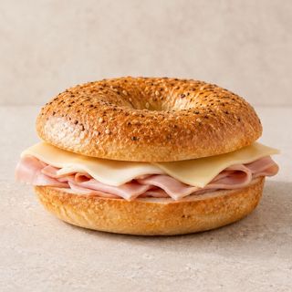 Bagel de jamón y queso