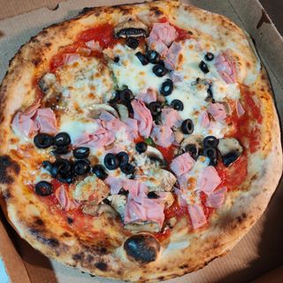Pizza Capricciosa (30 Cm.)