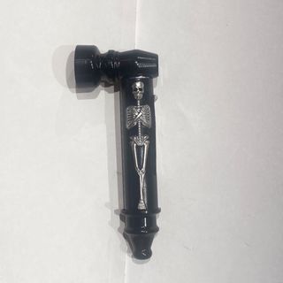 CHAMP HIGH SILVER SKELETON PIPE