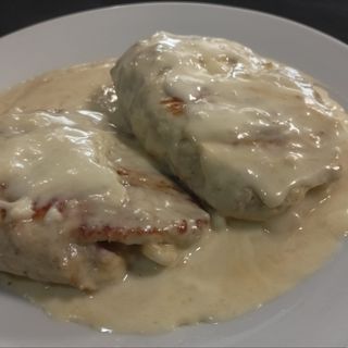 Lomo de cerdo relleno al queso roquefort