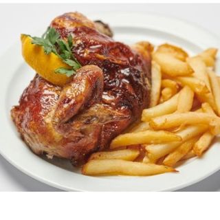 Medio Pollo asado con patatas