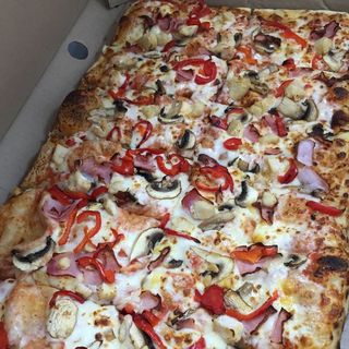 (32).Pizza Proscuito