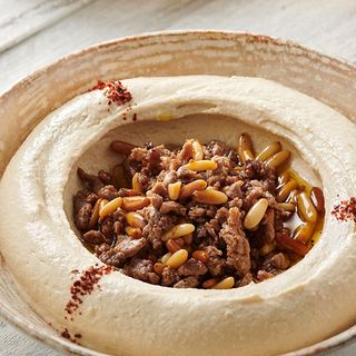 Hummus Con Solomillo De Ternera