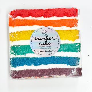 Rainbow cake  (Porción)