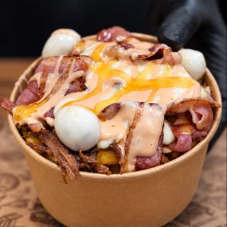Salchipapa Mixta