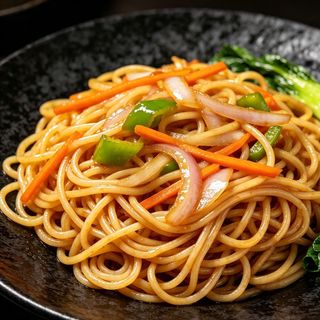 Tallarine frito con Verduras