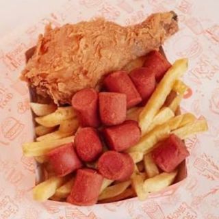 Salchi-Pollo