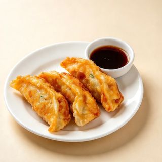 11. Gyoza Frita de Pollo y Verduras (3u)
