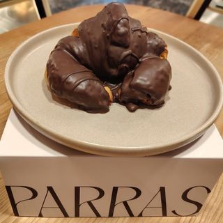 Croissant Cubierto De Chocolate