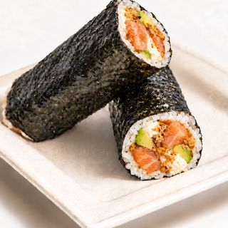 Handroll Creamy De Salmón 2 Uds.