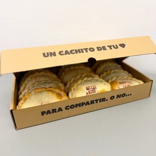 Combo 12 Empanadas + 3 Bebidas