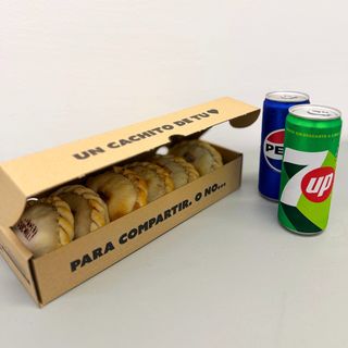 Combo 6 Empanadas + 2 Bebidas
