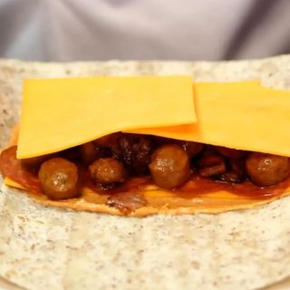 TACOS DE SALCHICHA