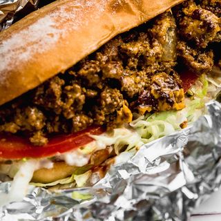BOCADILLO DE CARNE PICADA